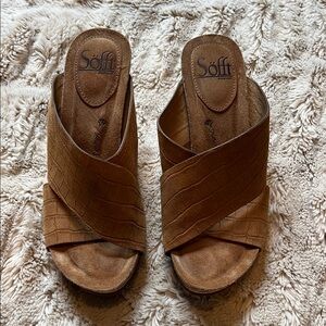 Sofft Women's Tan Wedges